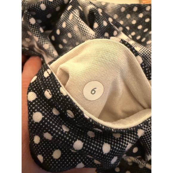 Lululemon Wunder Under Crop Leggings Size 6 Black White Polka Dot Floral Print - Picture 4 of 6